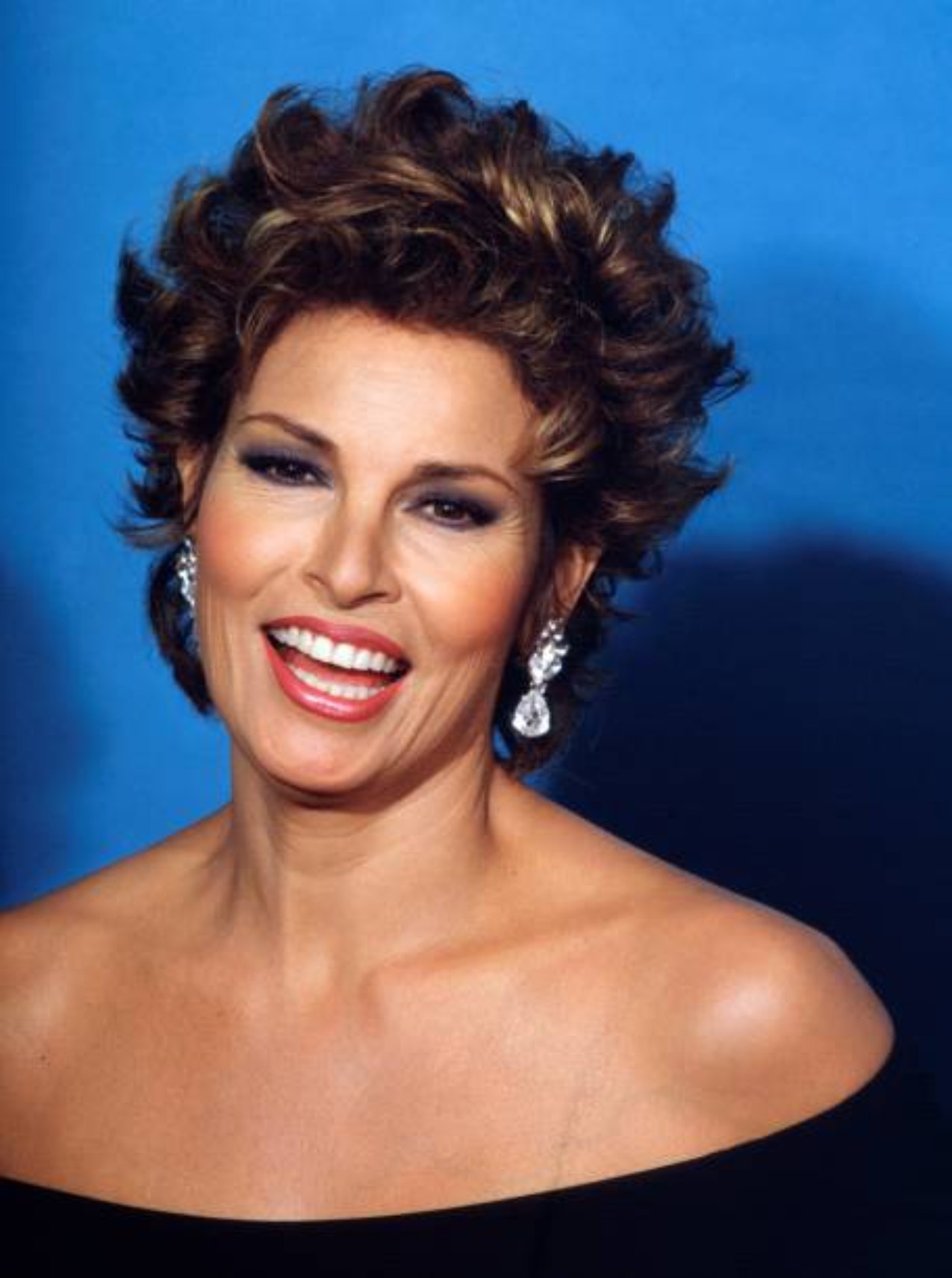 gettyimages 1391651630 612x612 1 1 Raquel Welch, Entertainer and Hollywood Hot and Sexy Actress, Dead at 82