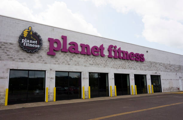 gettyimages 827823160 612x612 1 How to Cancel Your Planet Fitness Membership: A Step-by-Step Guide
